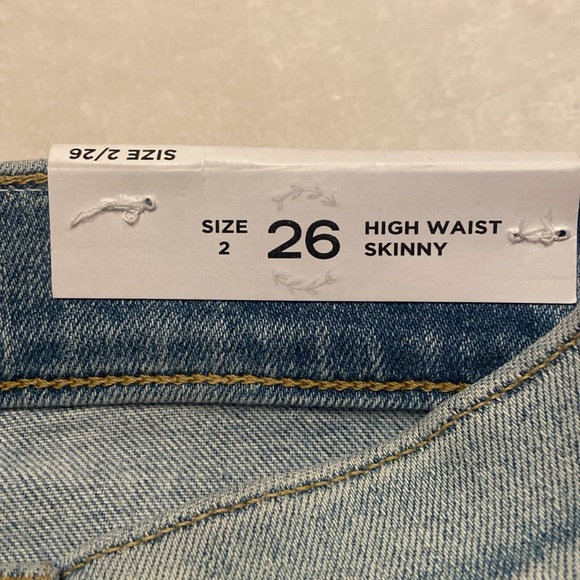 LOFT Size 2 High Waist Skinny Slim Pockets Light Blue Distressed Blue Jeans - Picture 4 of 14
